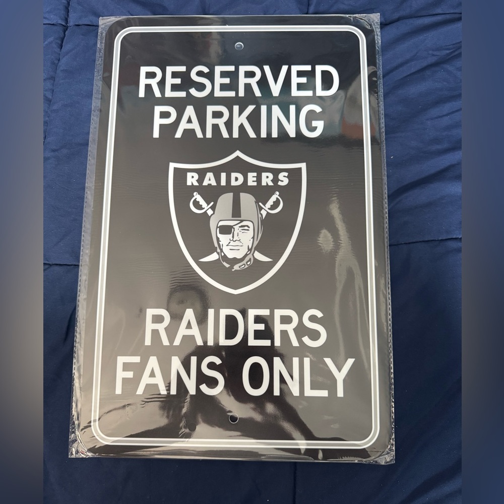 New Official LV Raiders Parking Sign - $30 (Firm)